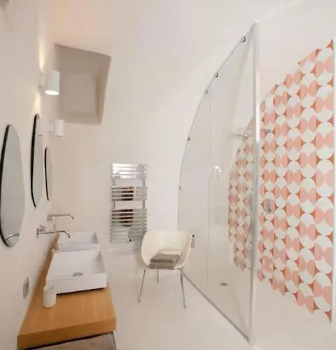 Historic Town House Near Avignon Holiday home Villeneuve-les-Avignon