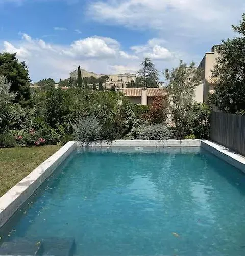 Historic Town House Near Avignon Villeneuve-les-Avignon