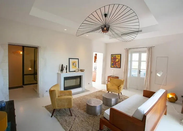 Holiday home Historic Town House Near Avignon *