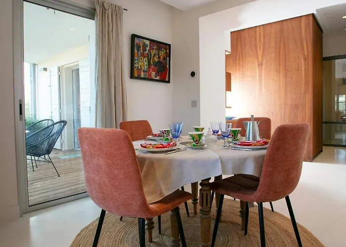 Holiday home Historic Town House Near Avignon *